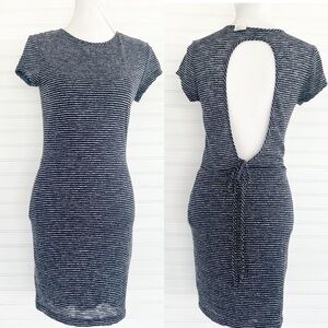 Epiphany Women Striped Blue Open Back Dress Size Large New with tags